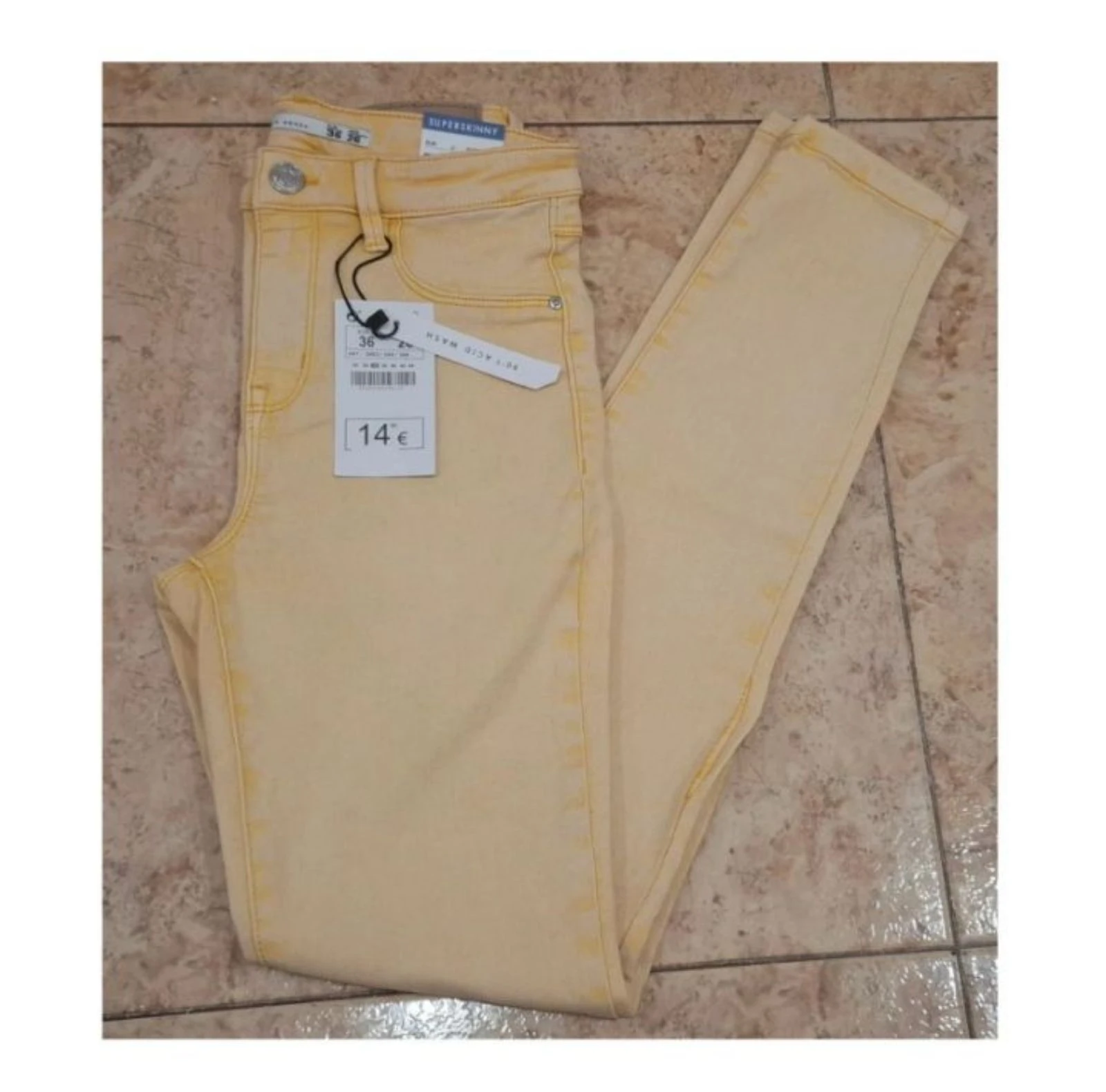 Jeans Super Skinny Lefties Amarillo Pastel límite edición Y2K